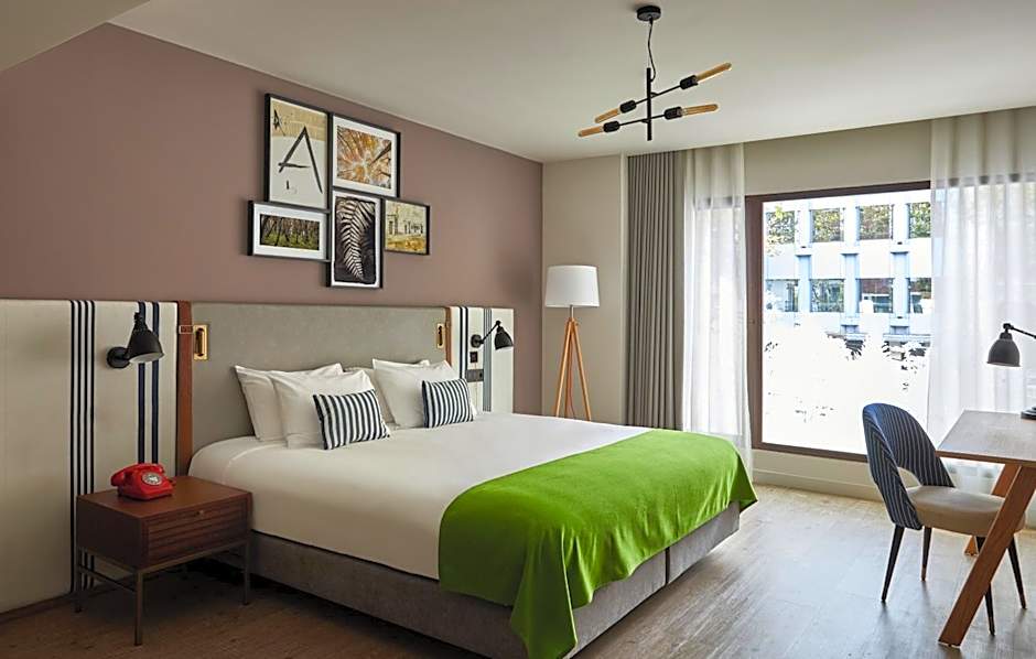 Hotel Indigo Madrid- Princesa By IHG