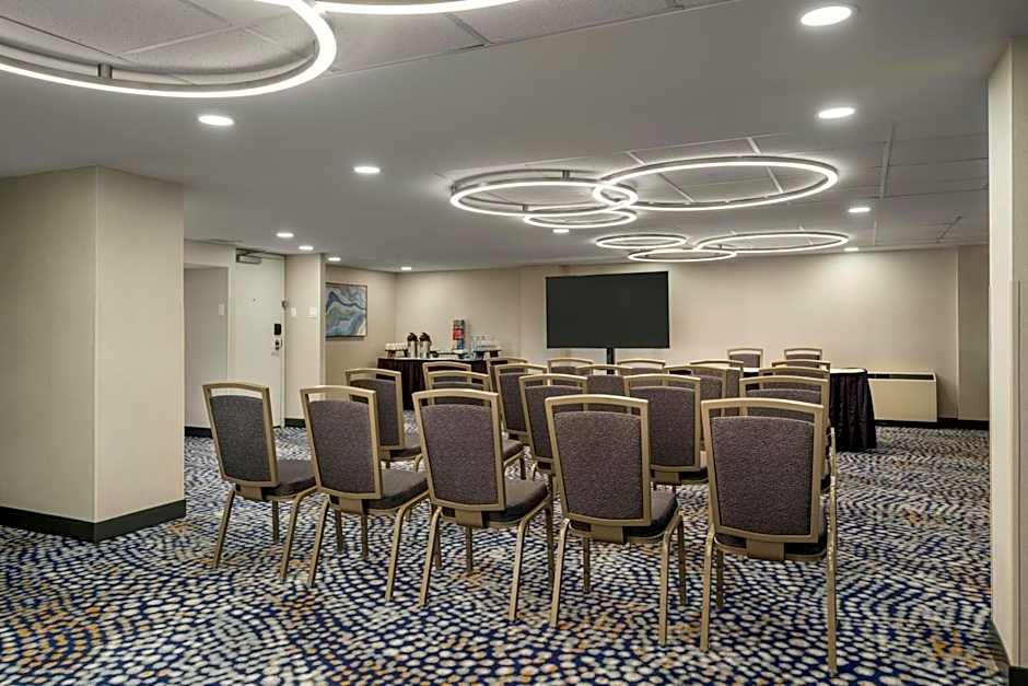 Delta Hotels by Marriott Saskatoon Downtown