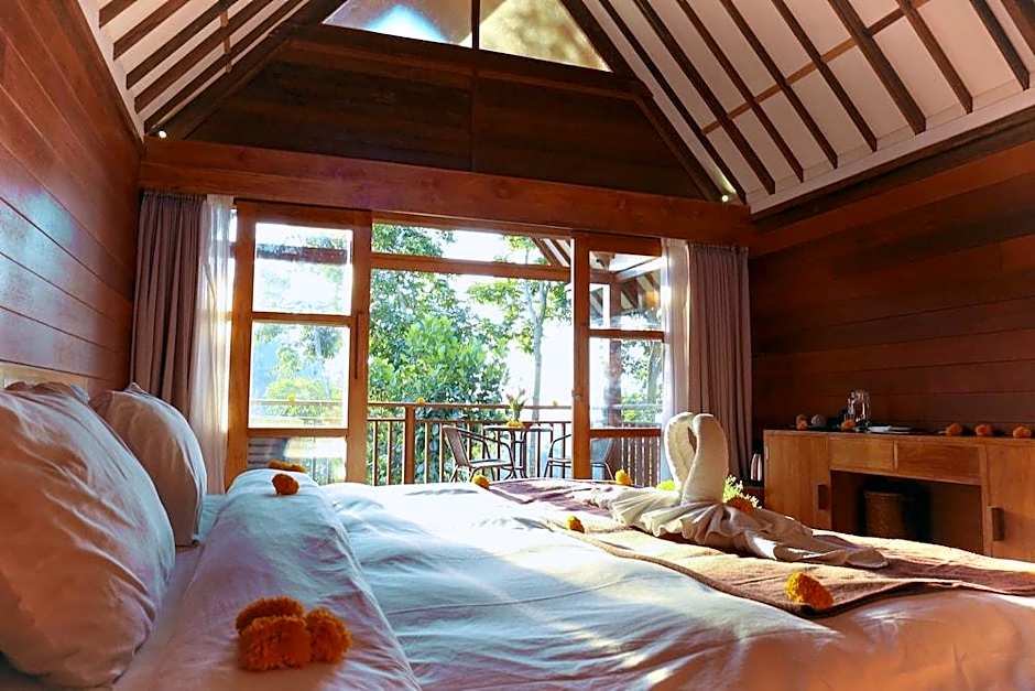 Village Above the Clouds - Desa Atas Awan Eco-boutique Hotel