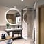Marina Bay Riviera Hotel, Curio Collection by Hilton