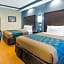 Econo Lodge Inn & Suites