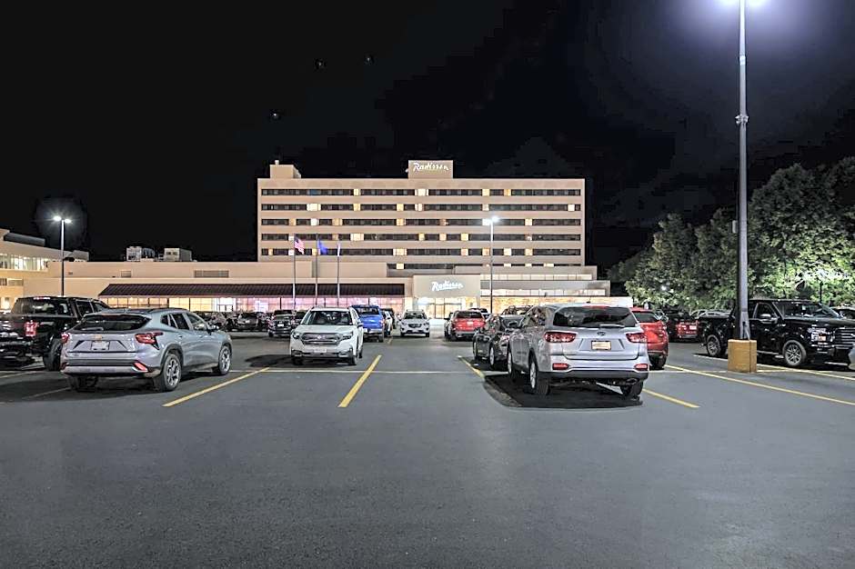 Radisson Hotel La Crosse