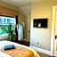 Bayberry Inn B&B and Oregon Wellness Retreat