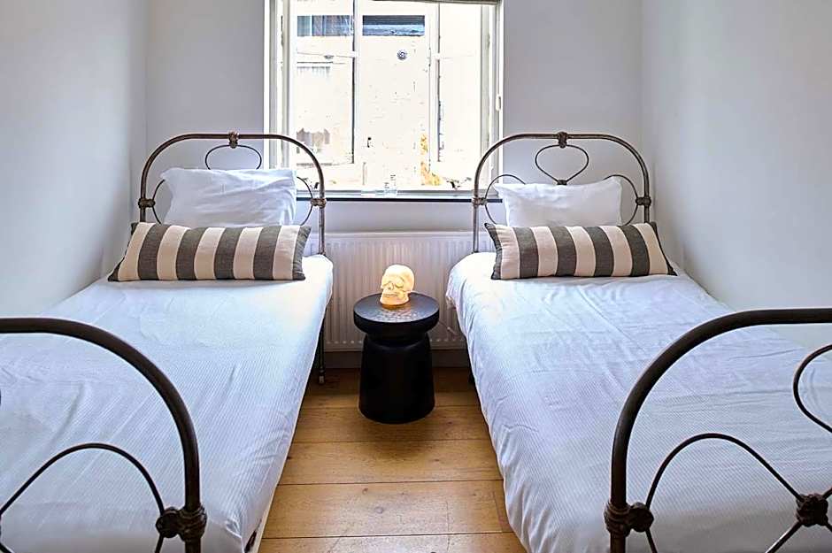 Hello I'm Local - Boutique Hostel