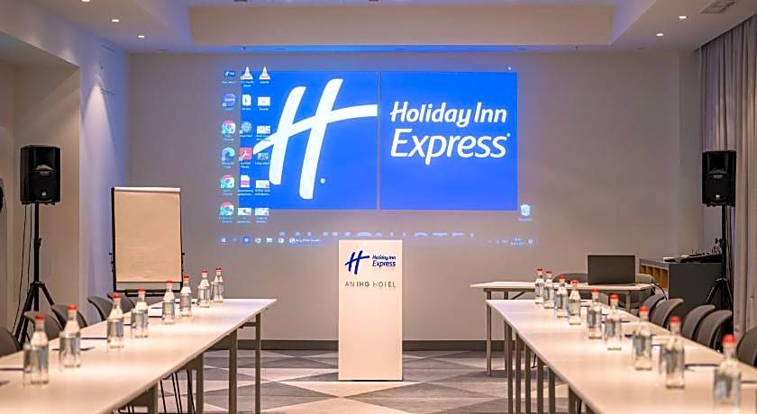 Holiday Inn Express Yerevan By IHG
