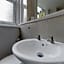 Belvilla Crewe Arms Hotel