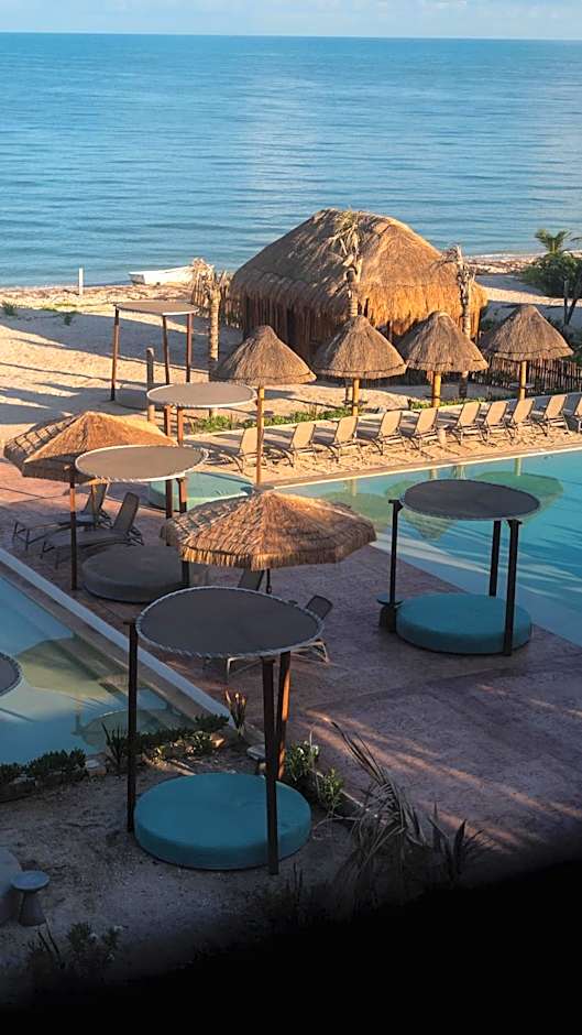 Totem Beach Club - Celestun