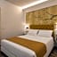 Petit Hotel