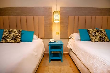  2 Queen Beds, Premium Room - Accesible