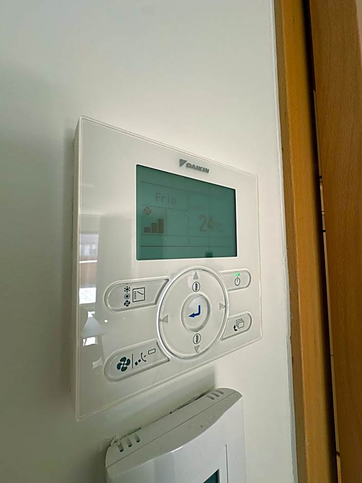 AT home Avenida del Ejercito