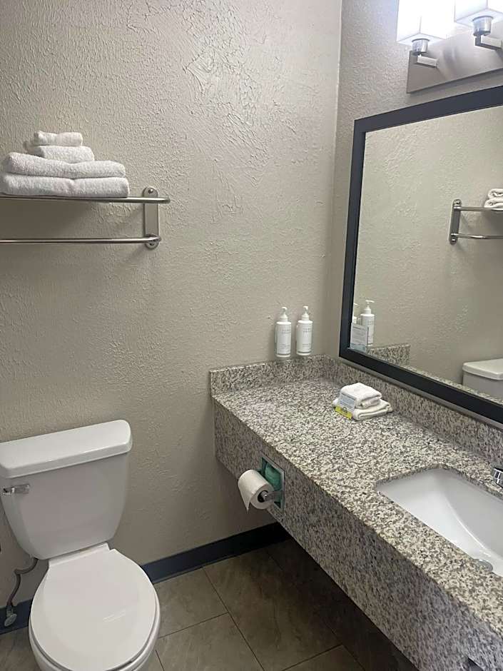 Days Inn by Wyndham Madisonville