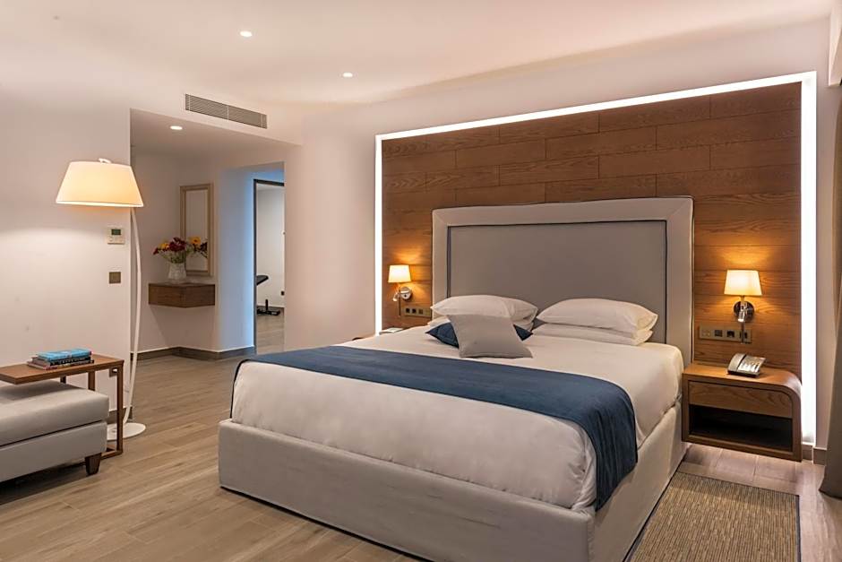 Nana Princess Suites Villas & Spa