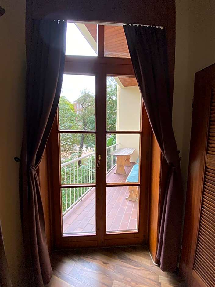 Avalon Bed & Breakfast