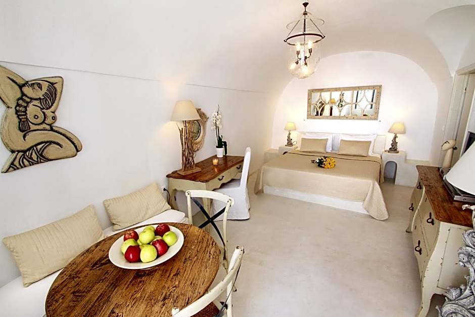 Onar Villas Oia - Onar Hotels Collection