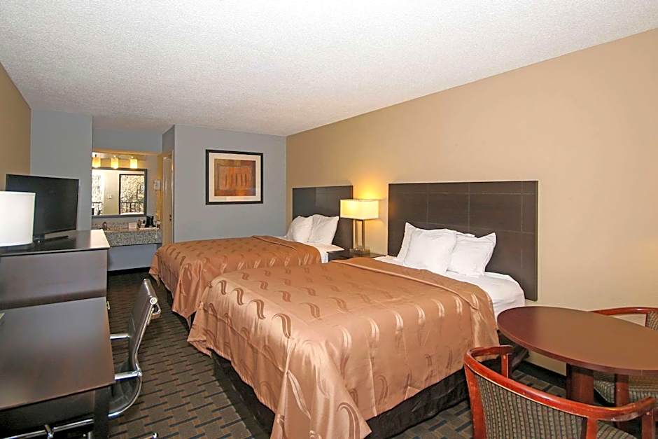Quality Inn Clinton - Laurens I-26