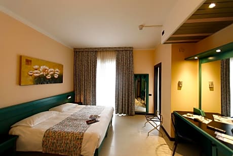 Triple Room with Balcony