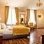 Greguar Hotel by UHM