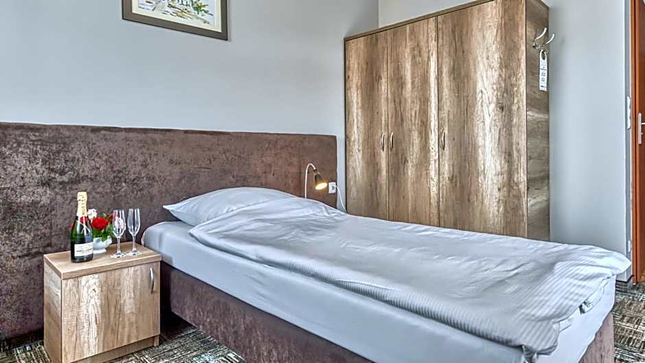 St Lukas Medical & SPA