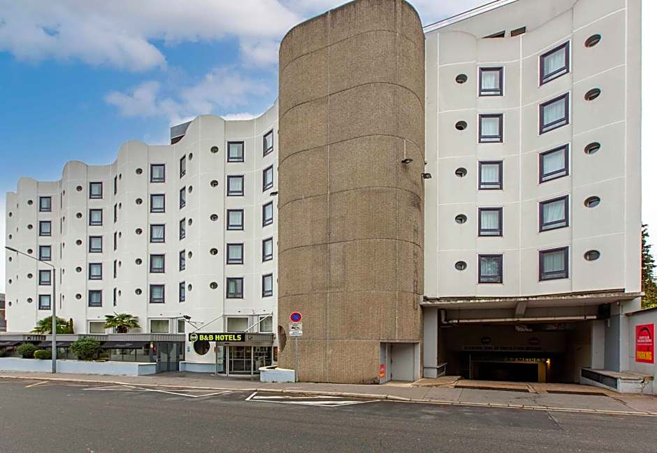 B&B HOTEL Orléans Centre Foch