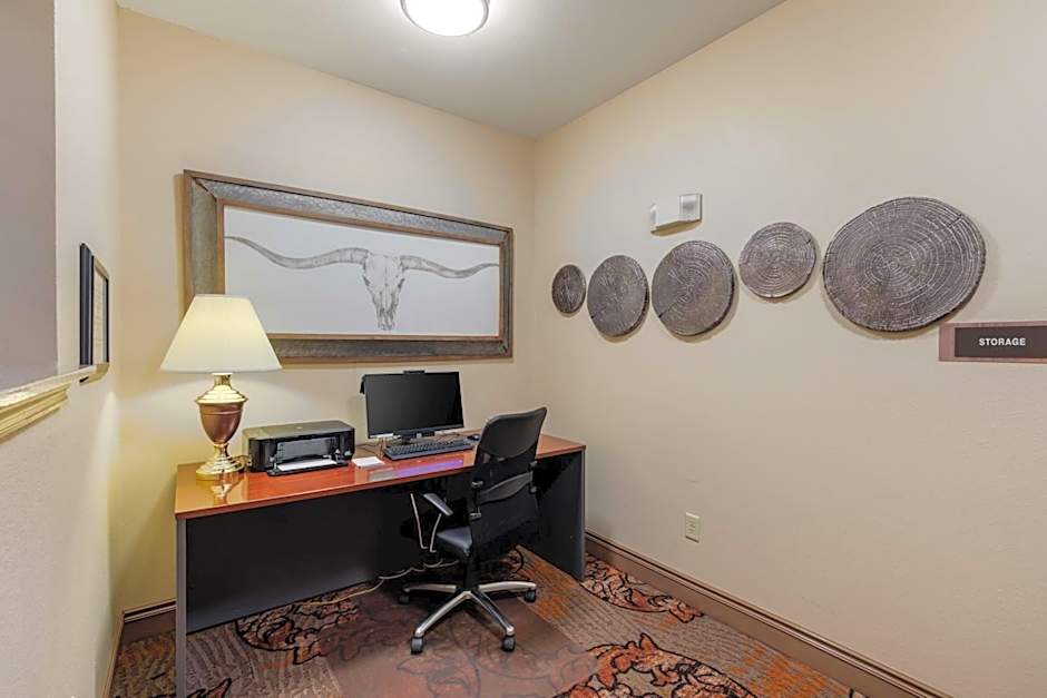 Best Western Plus Red River Inn