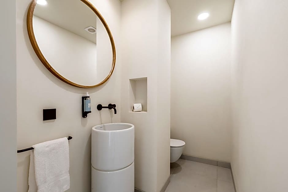 White Shell Beach Villas