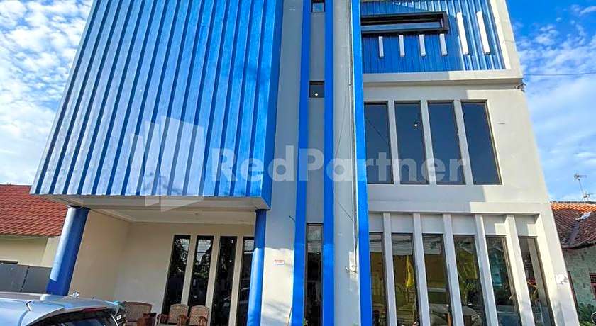 Hotel Andono near YIA Mitra RedDoorz