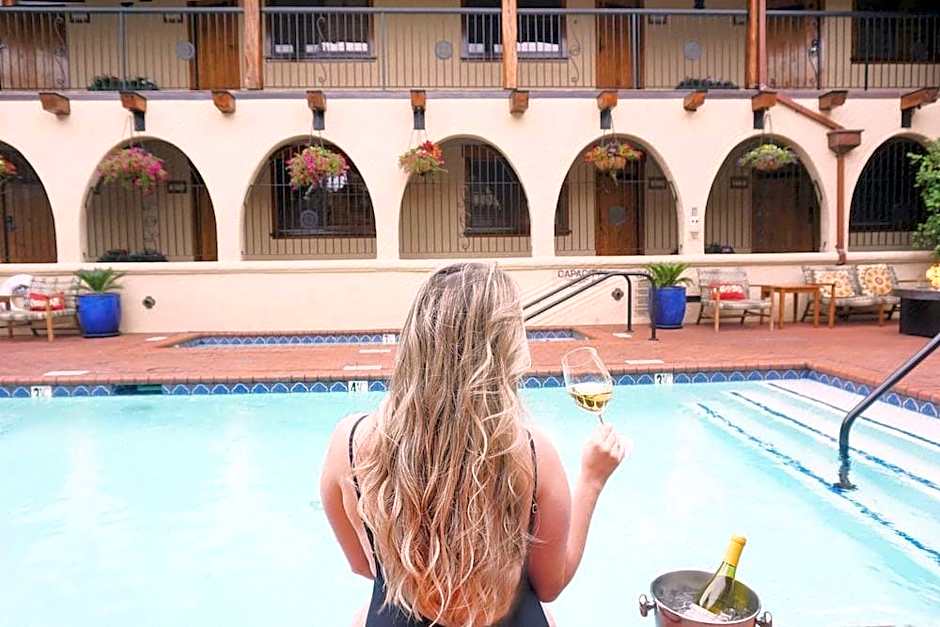 Rancho Caymus Inn