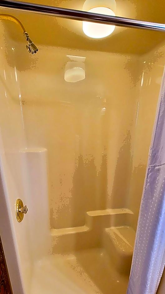 Altland House Inn & Suites