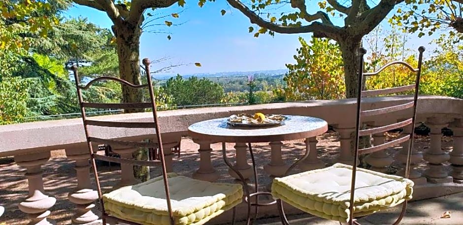 VILLA CASTEL Maison-Table d'Hôtes & Jardin-Refuge de Biodiversité