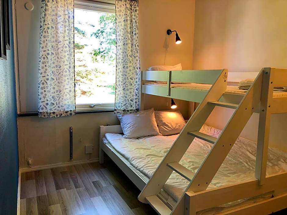 Vandrarhem, Hostel in Hällestrand Semesterby