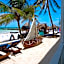 El Faro Beach Front by ÓOL Hotels