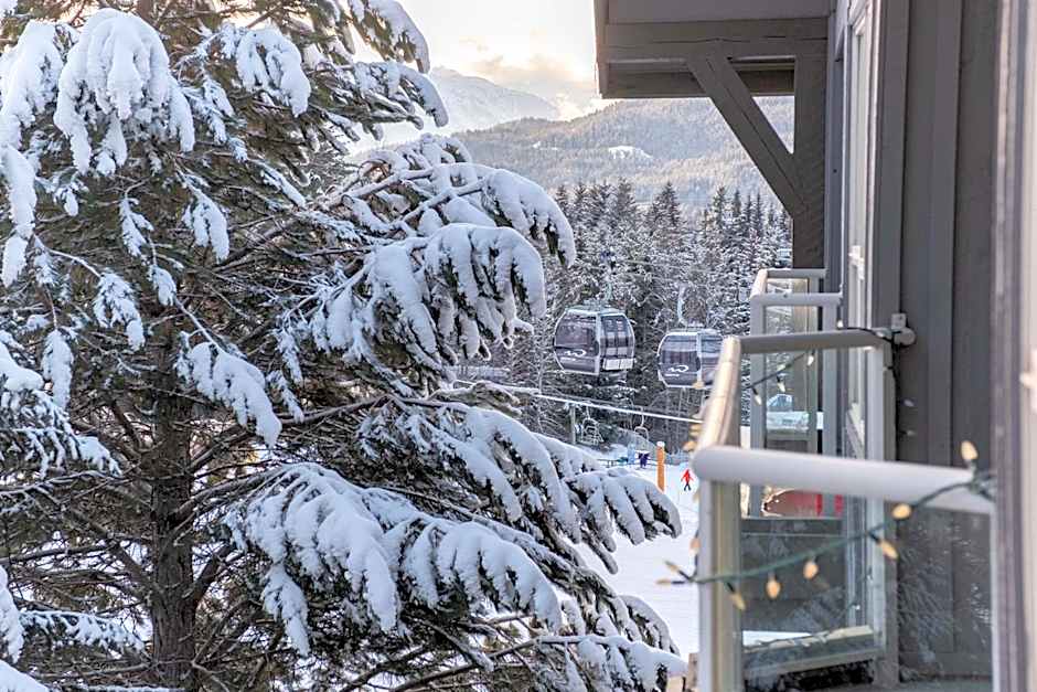 The best ski in ski out two bedroom condo at Aspens
