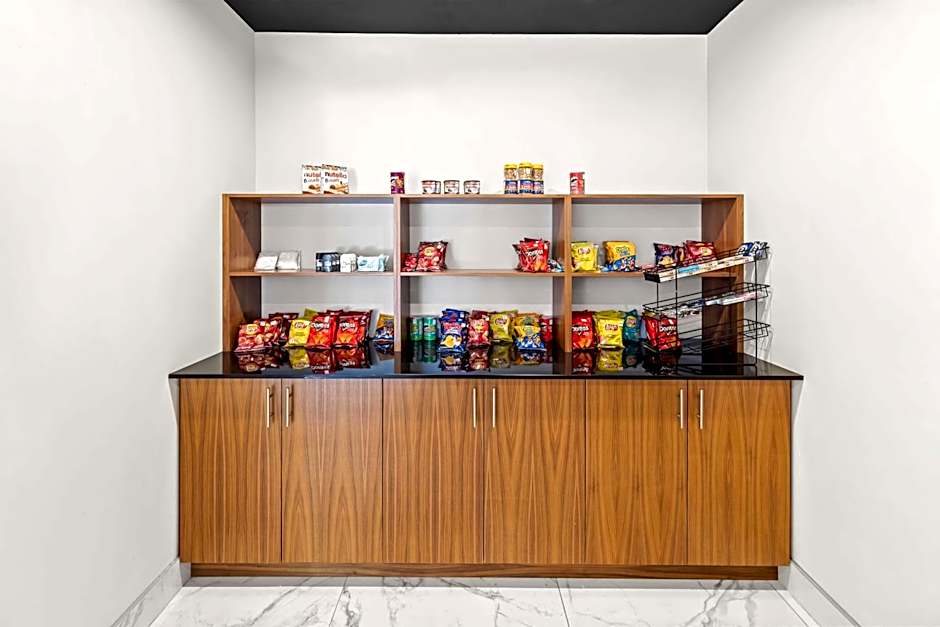 Best Western Plus Montreal East