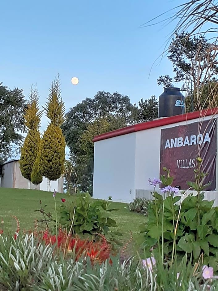ANBAROA VILLAS