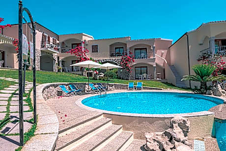 The Fantastic Residenza Badus 2 Bedroom sleeps 6 (+ Child)