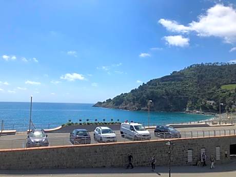 Deluxe Double Balcony Sea View