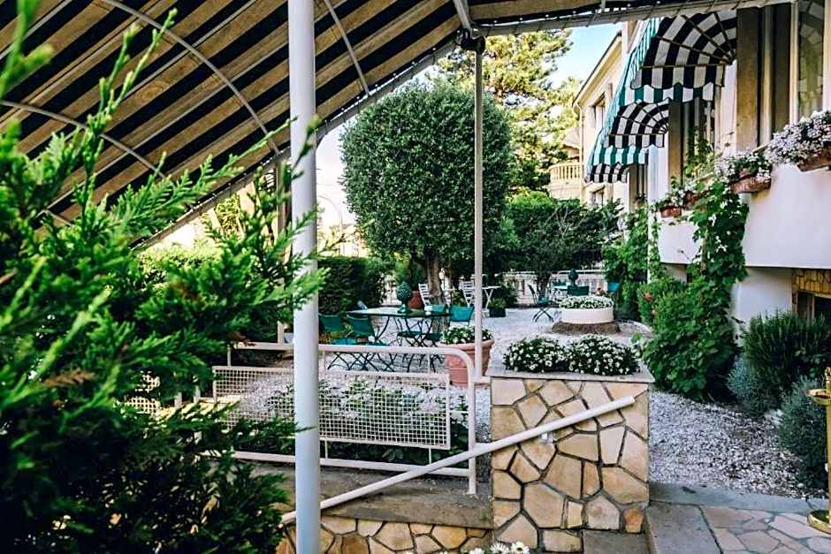 Eveline 2 - Piscina Privata o Jacuzzi