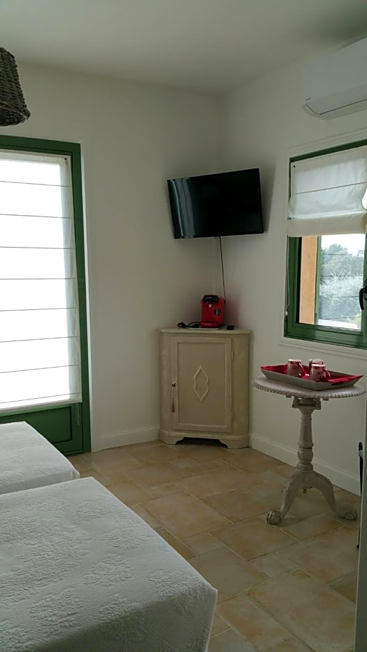 Le Petit Coin de Paradis