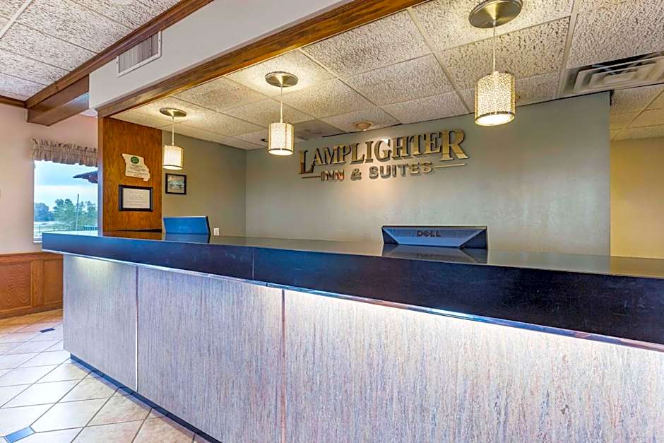 Lamplighter Inn and Suites - North
