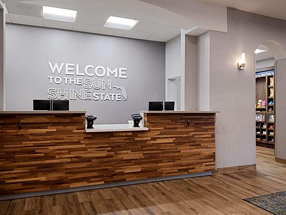 Hampton Inn By Hilton Boca Raton-Deerfield Beach