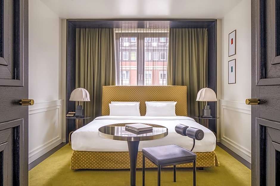 Roomers Munich, Autograph Collection by Marriott