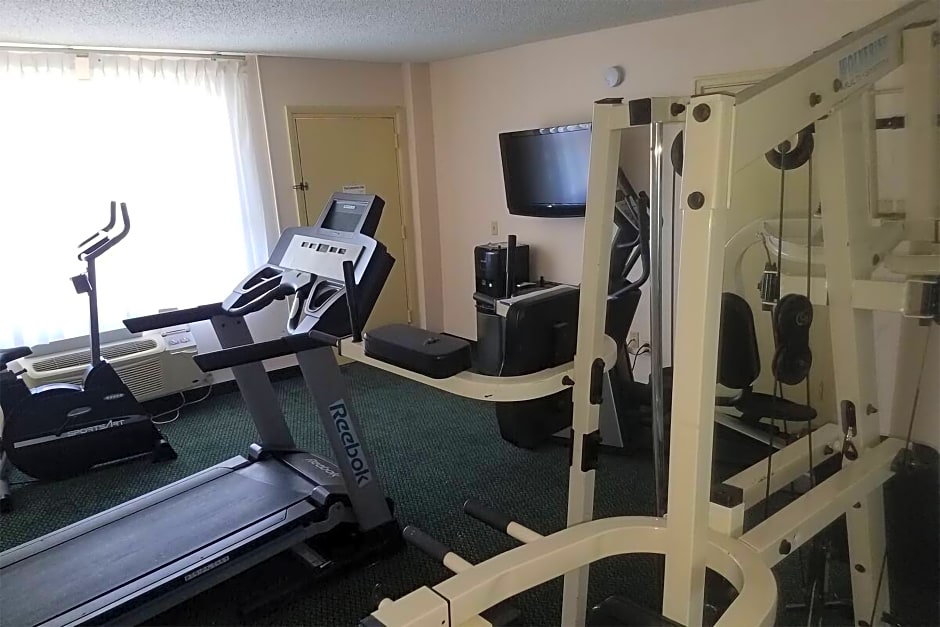 Sky-Palace Inn & Suites Wichita East