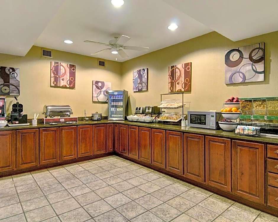Comfort Inn & Suites Hot Springs Midtown