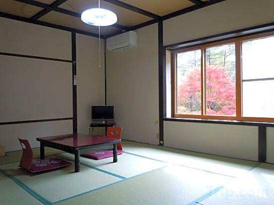 Shiroi Onsen No Yado Shirogane