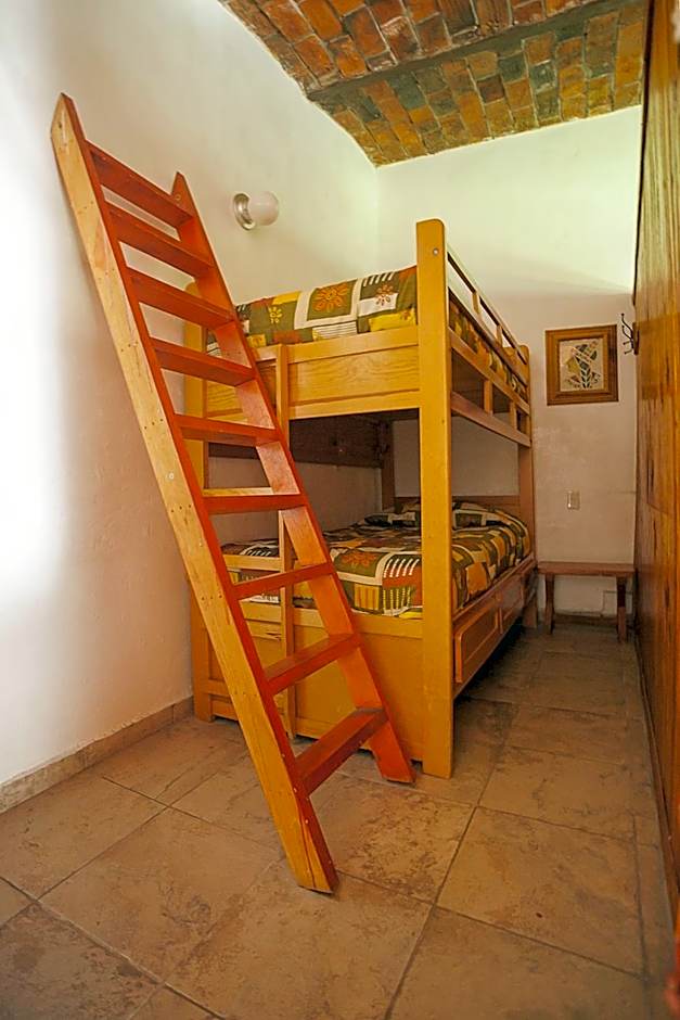 Htl & Villas Las Glorias Mazamitla, céntricas, parking, jardín