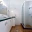 Broadbeach Travel Inn Apartments