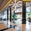 Grand Riverside Hotel