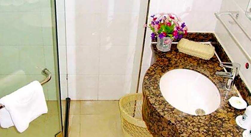 GreenTree Inn Zhangjiakou Wuyi East Street Jianxing Express Hotel