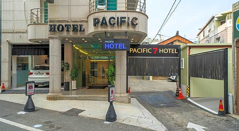 Pacific7 Hotel