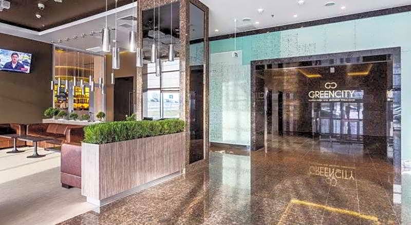 Green City Hotel